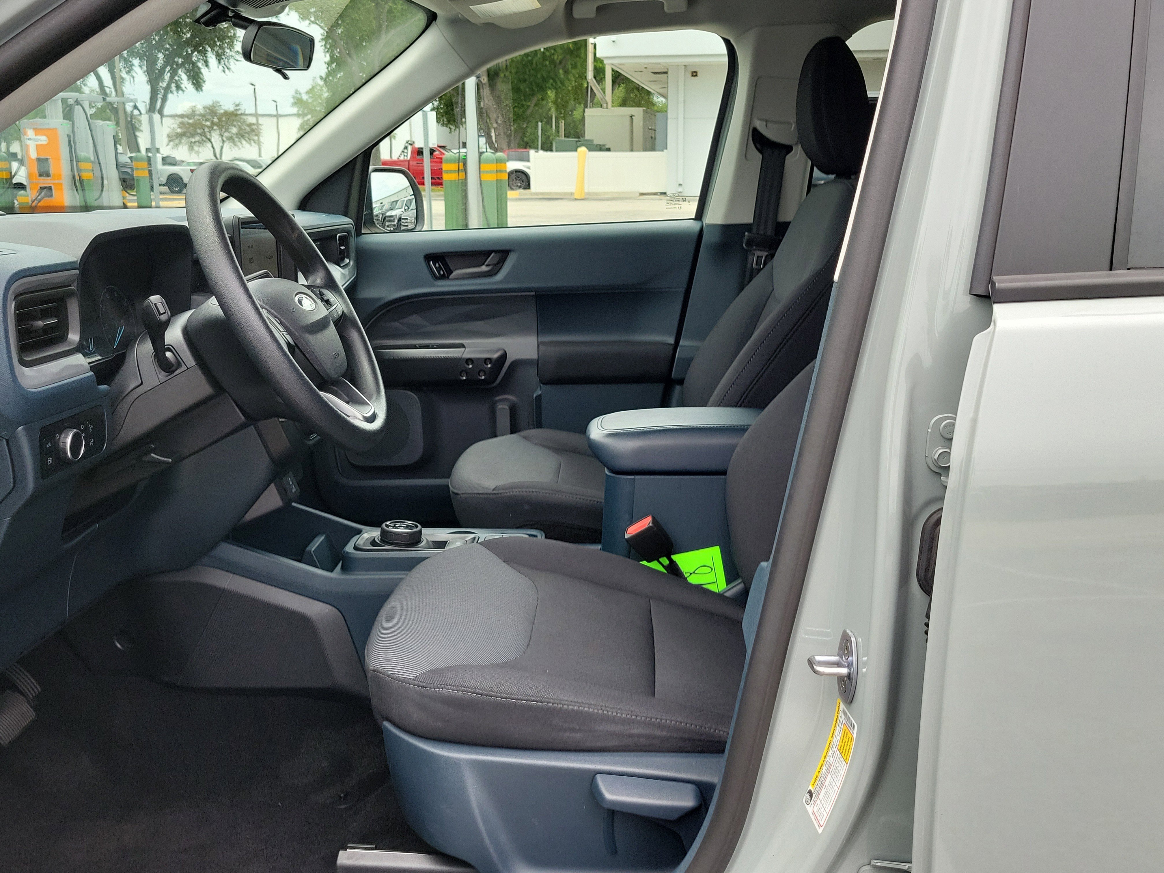 Certified 2024 Ford Maverick XL FWD image 19