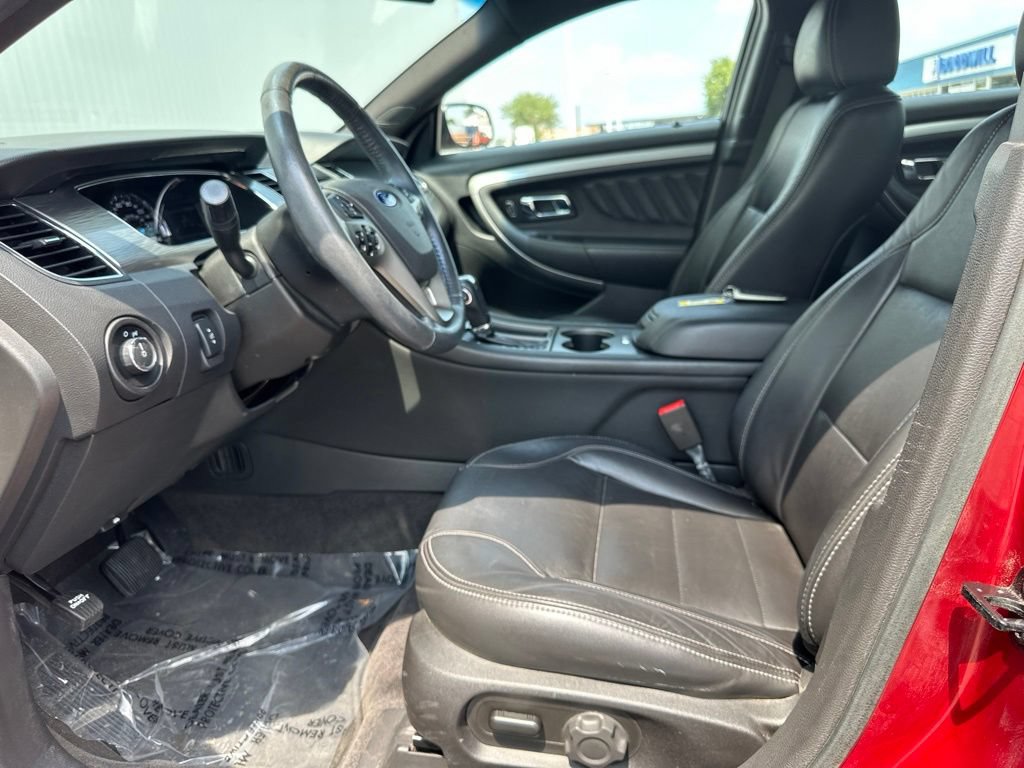 Certified 2018 Ford Taurus SEL w/ Equipment Group 201A FWD image 14
