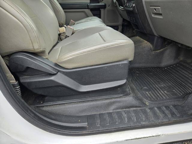 Certified 2019 Ford F550 2WD Regular Cab Super Duty image 14
