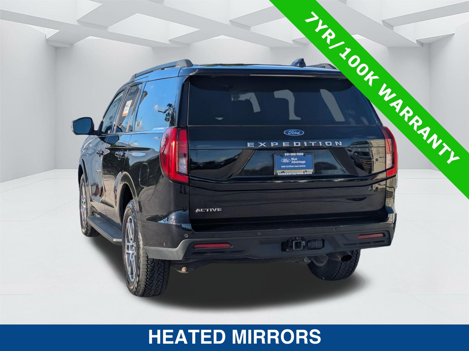 Certified 2025 Ford Expedition Active AWD/4WD image 7