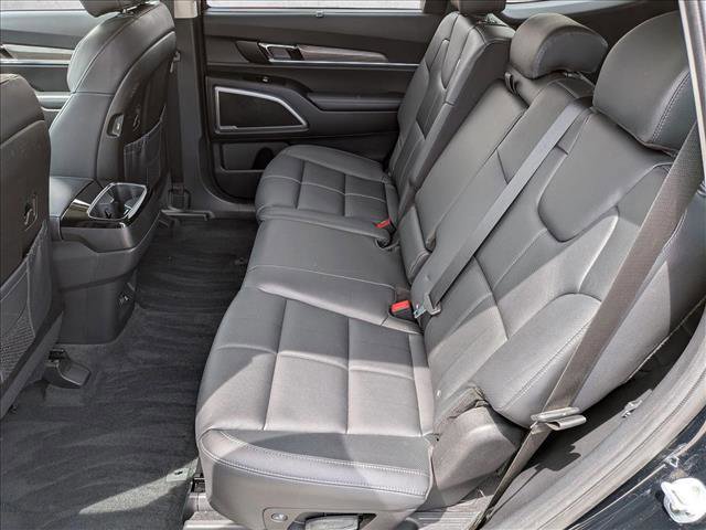 Used 2020 Kia Telluride EX AWD/4WD image 23