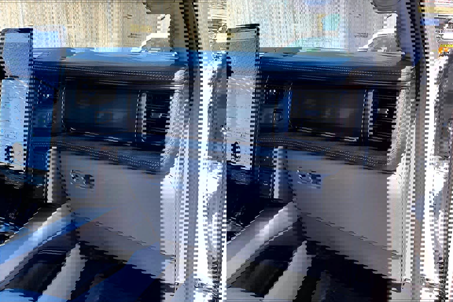 Certified 2025 Ford F150 Lightning Flash image 20