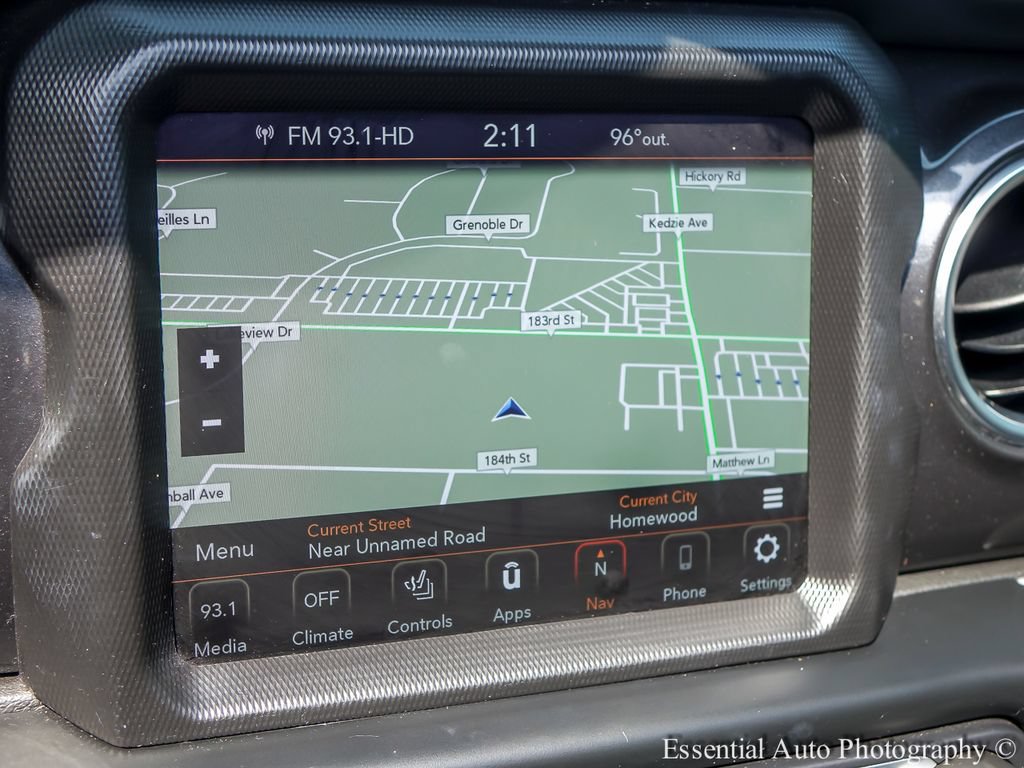 Used 2023 Jeep Wrangler Unlimited Sahara AWD/4WD image 15