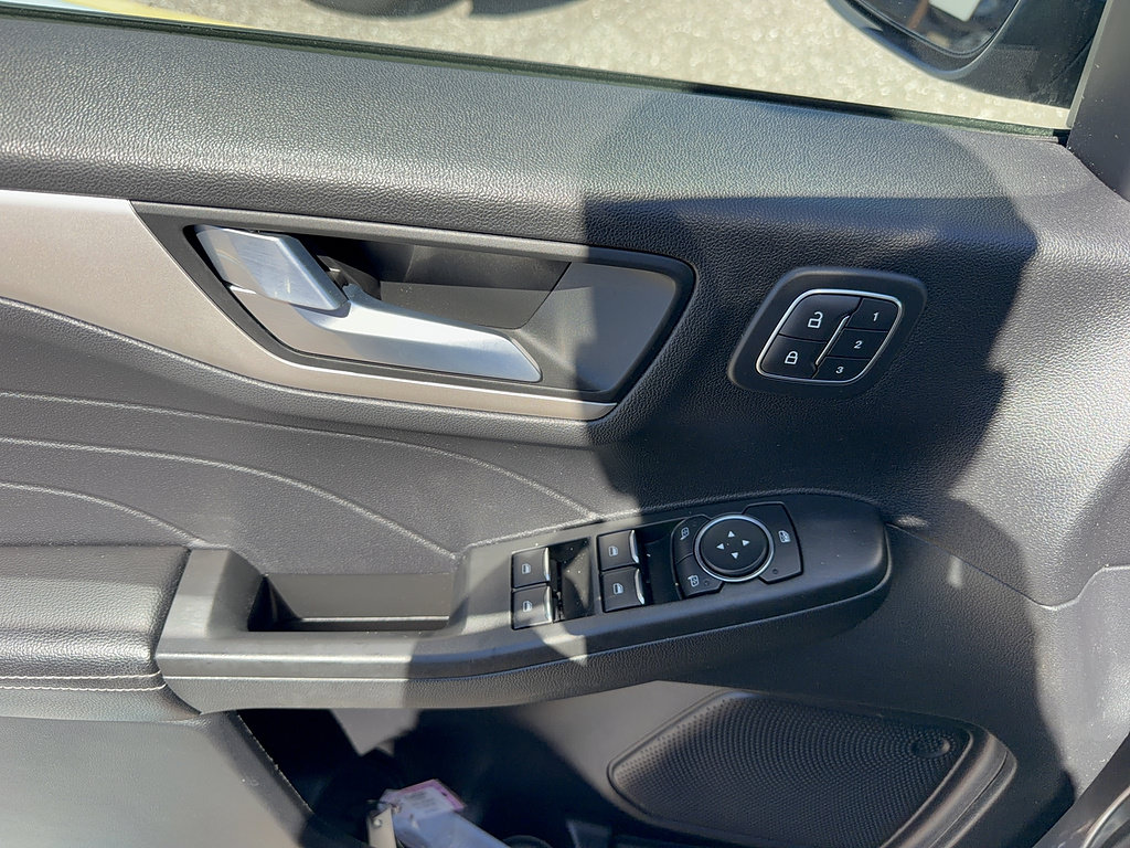 Certified 2021 Ford Escape SEL w/ Technology Package FWD image 9