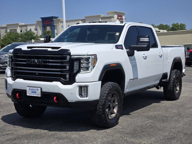 Used 2022 GMC Sierra 2500 AT4 w/ AT4 Premium Plus Package AWD/4WD image 3