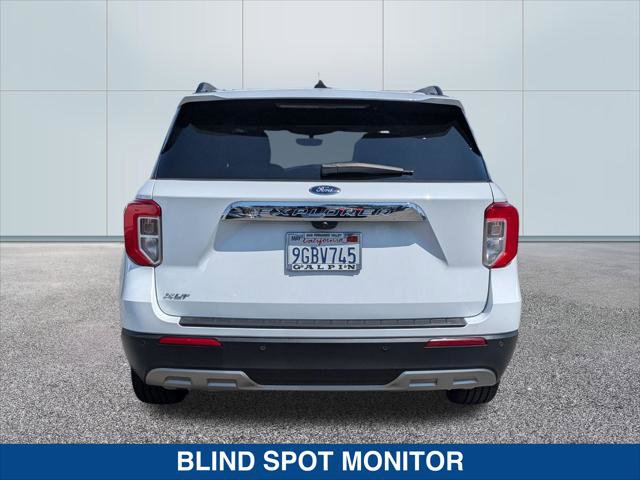 Certified 2023 Ford Explorer XLT w/ Equipment Group 202A RWD image 4