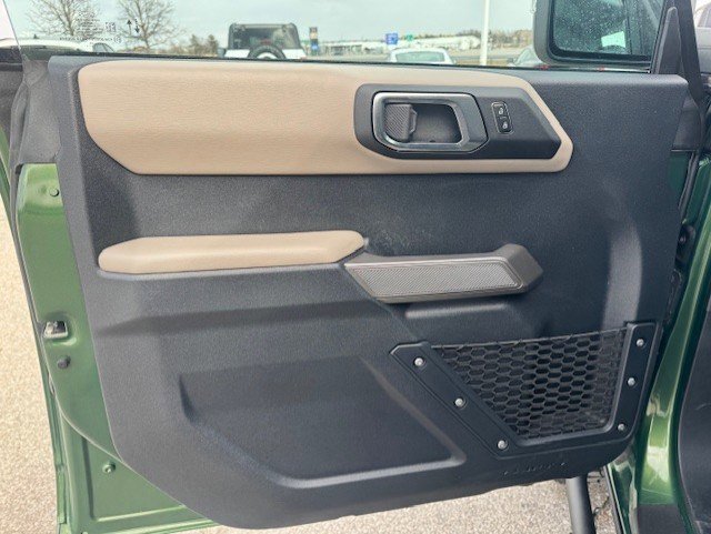 Certified 2023 Ford Bronco Wildtrak image 10