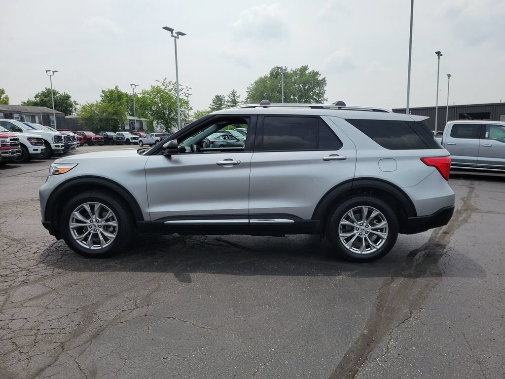 Certified 2024 Ford Explorer Limited w/ Limited Technology Package AWD/4WD image 7