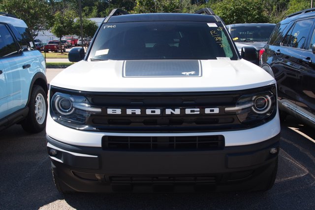 Certified 2023 Ford Bronco Sport Outer Banks AWD/4WD image 3