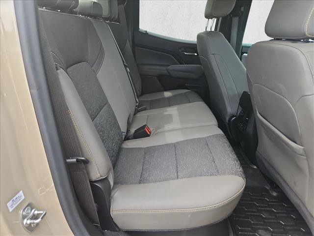 Used 2024 Chevrolet Colorado ZR2 w/ Technology Package AWD/4WD image 19