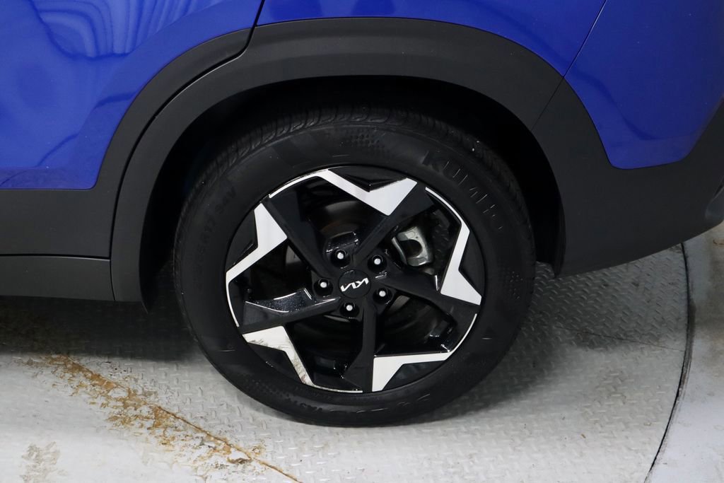 Used 2025 Kia Seltos S image 19