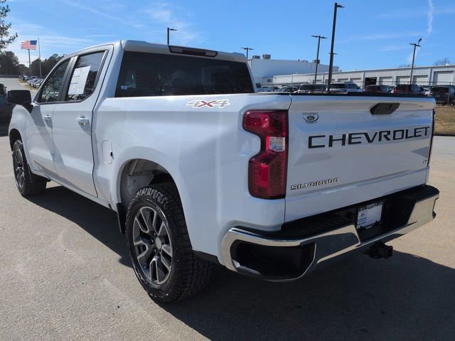 Used 2022 Chevrolet Silverado 1500 LT image 2