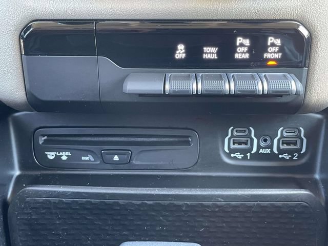 Used 2019 RAM 1500 Laramie AWD/4WD image 21