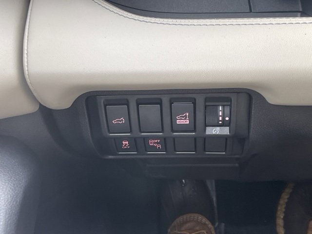 Used 2019 Subaru Ascent Touring image 23