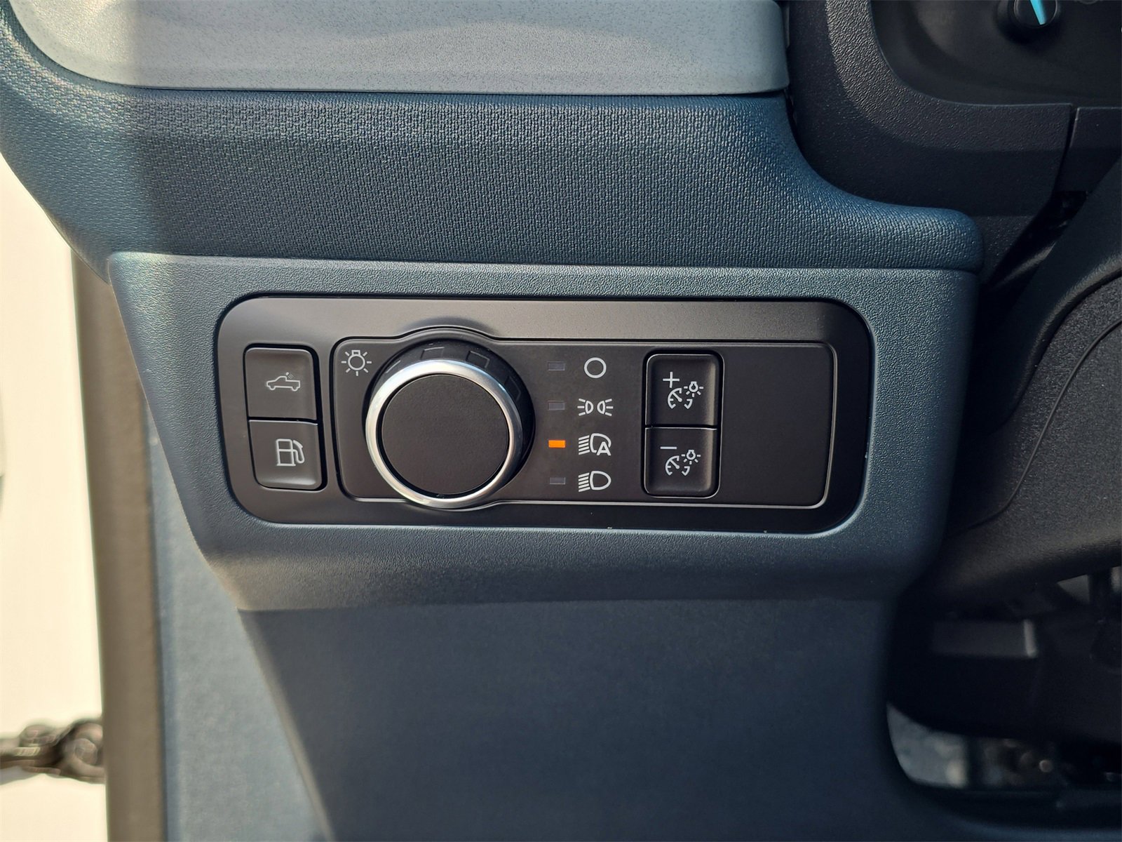 Certified 2024 Ford Maverick Lariat image 21