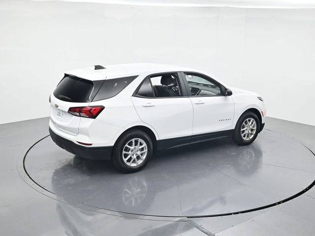 Used 2024 Chevrolet Equinox LS w/ LS Convenience Package FWD image 39
