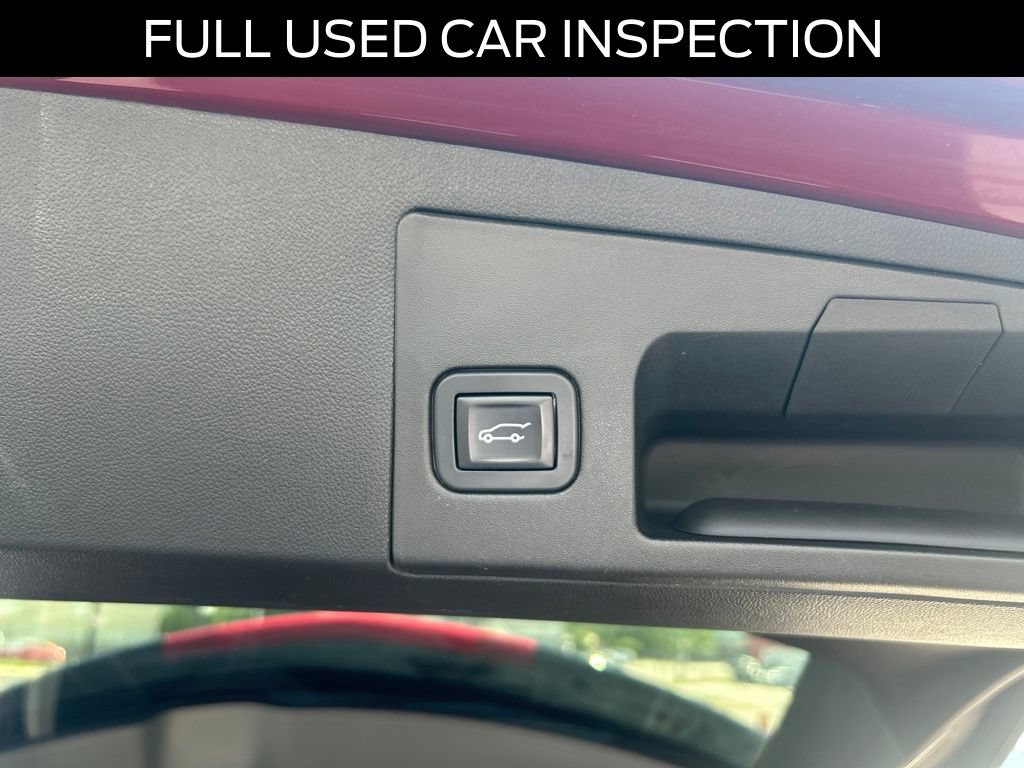 Used 2018 Cadillac XT5 Premium Luxury FWD image 6