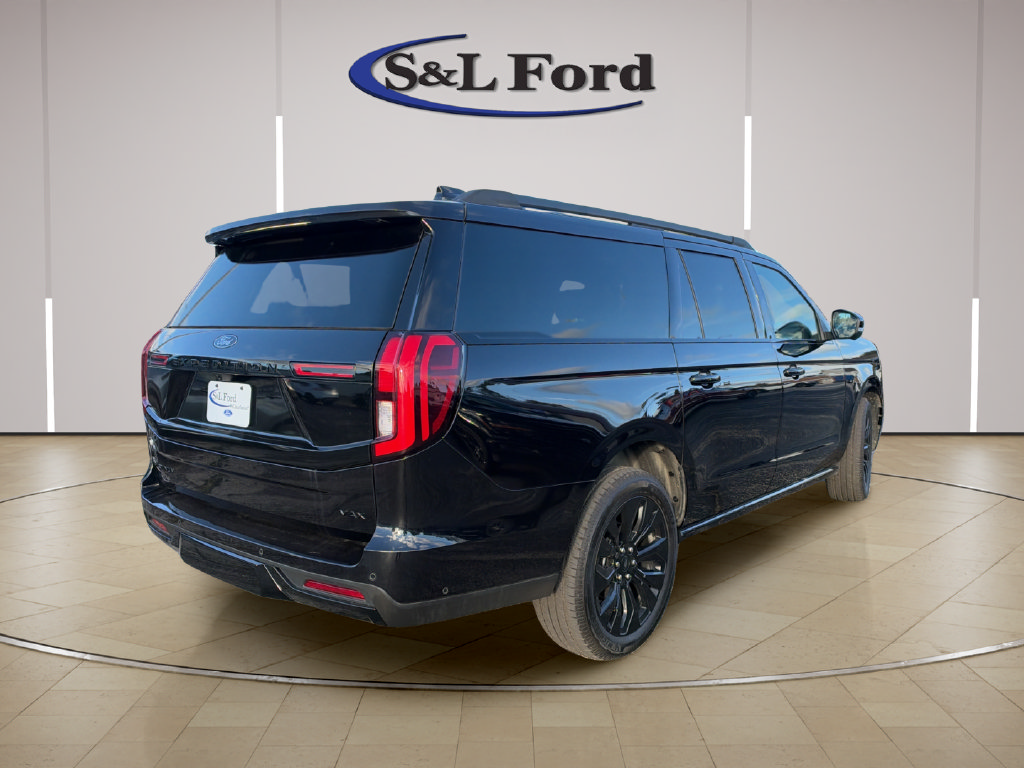Certified 2025 Ford Expedition Max Platinum w/ Stealth Appearance Package AWD/4WD image 7