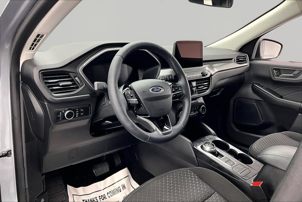 Certified 2023 Ford Escape Active AWD/4WD image 14