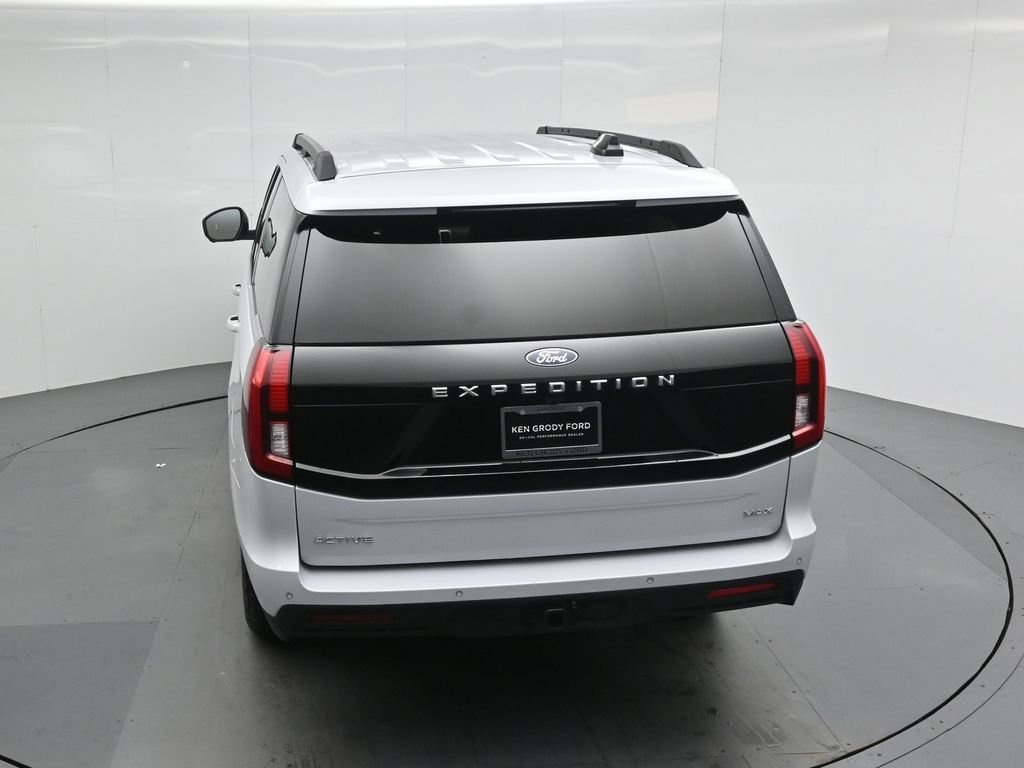Certified 2025 Ford Expedition Max Active RWD image 39