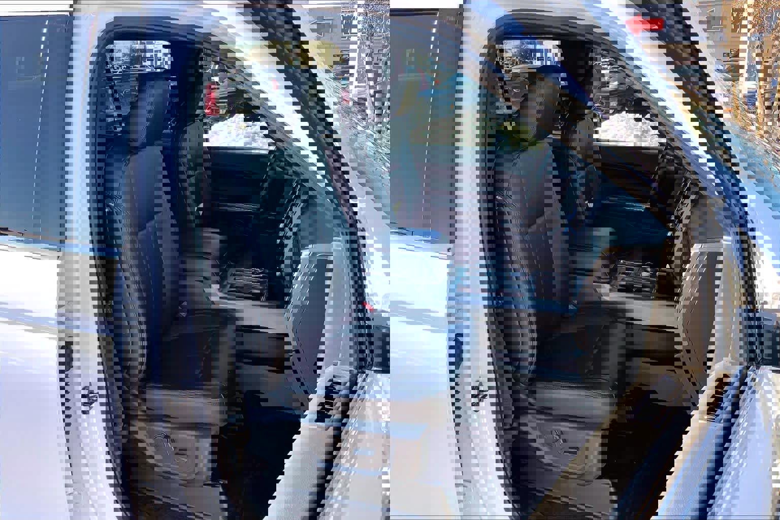 Certified 2021 Ford Expedition XLT image 11