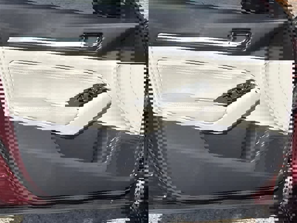 Used 2023 Nissan Altima 2.5 SL image 11