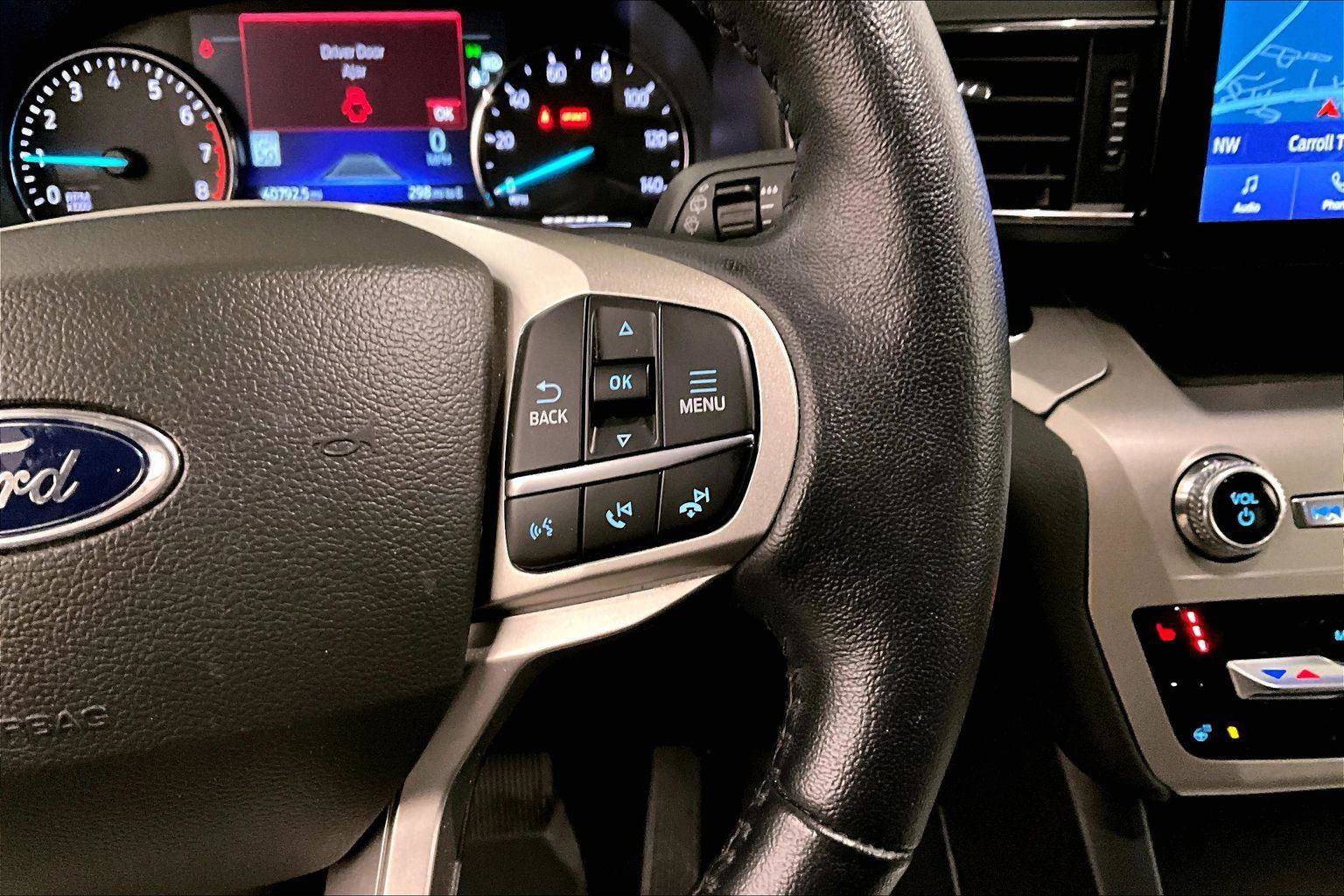 Certified 2022 Ford Explorer XLT w/ Equipment Group 202A image 18