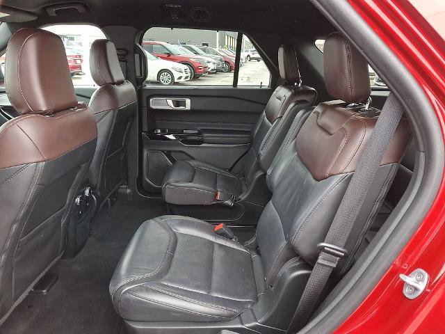 Certified 2023 Ford Explorer Platinum w/ Equipment Group 601A AWD/4WD image 12