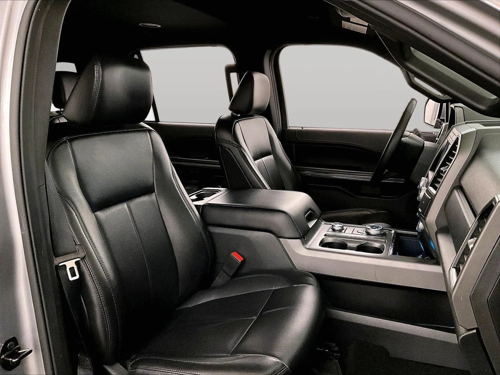 Certified 2021 Ford Expedition XLT image 7