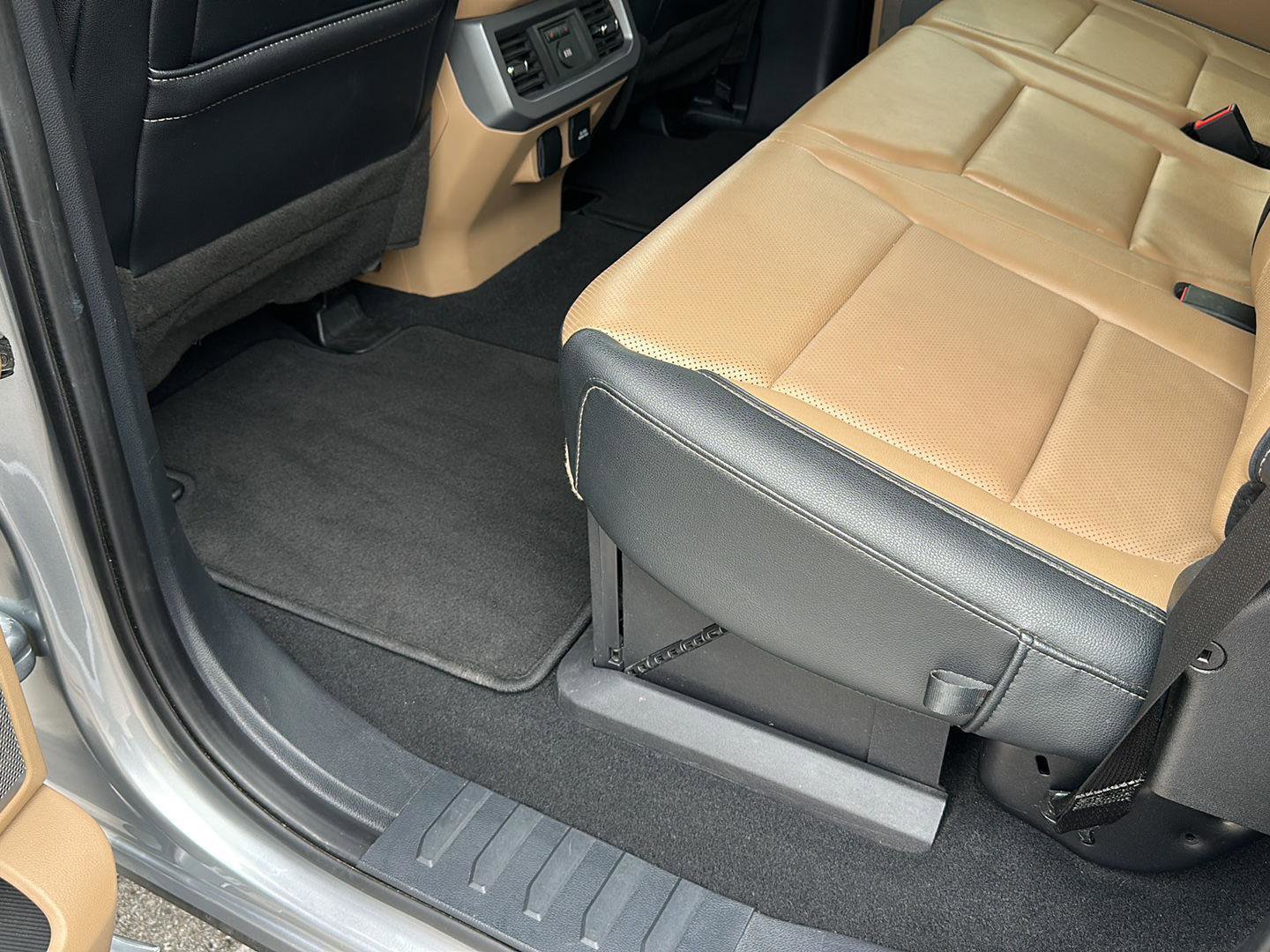 Certified 2023 Ford F250 Lariat AWD/4WD image 24