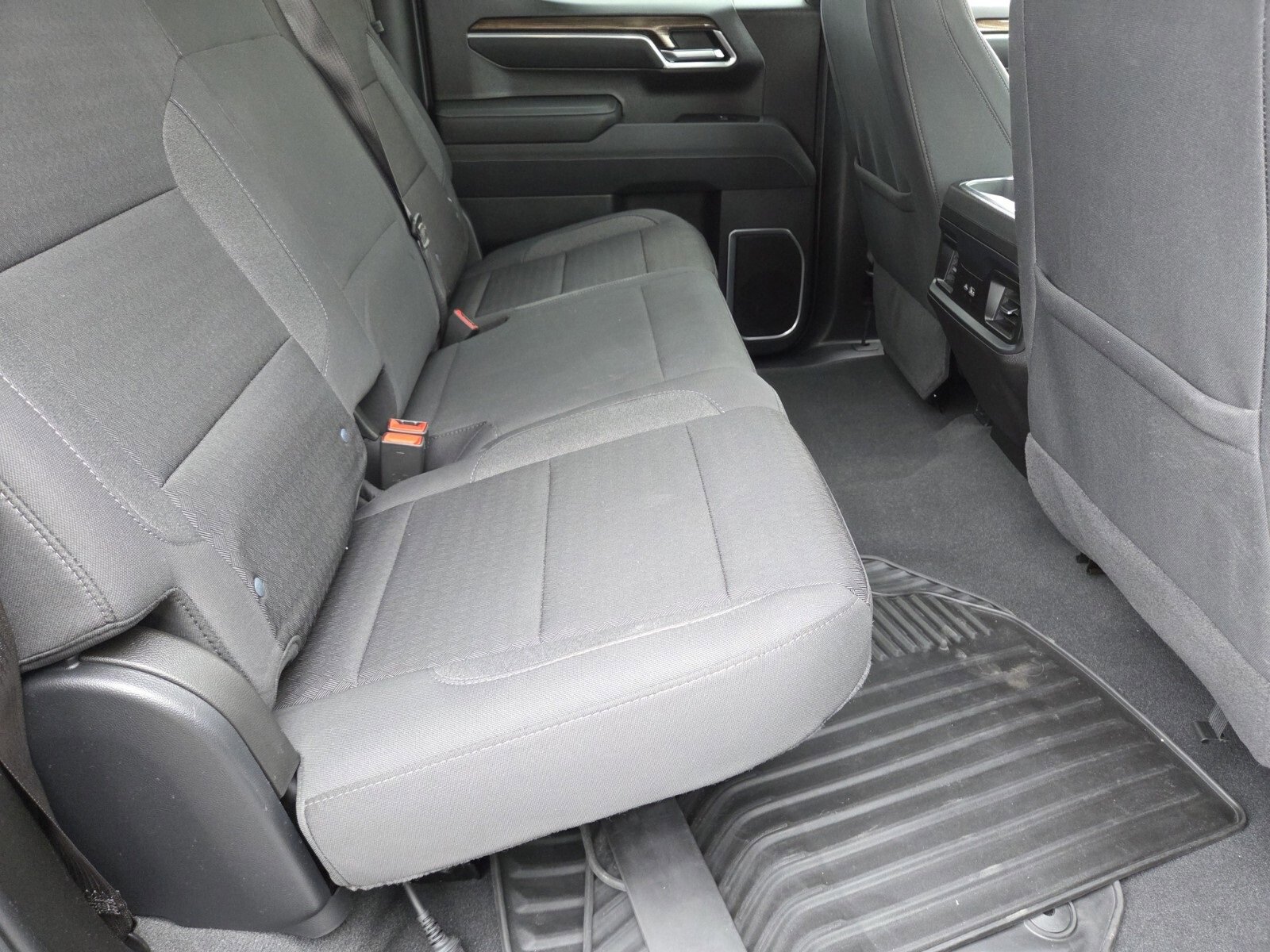 Used 2025 Chevrolet Silverado 1500 LT w/ Max Trailering Package image 14