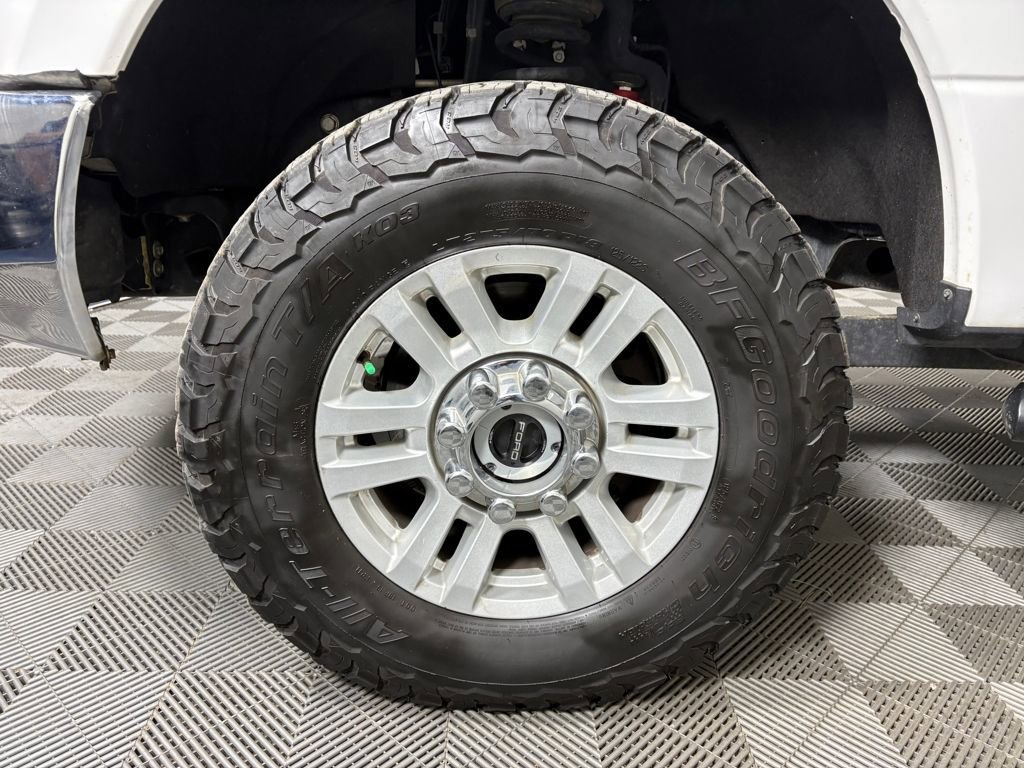 Certified 2019 Ford F250 XLT w/ Snow Plow Prep Package image 12