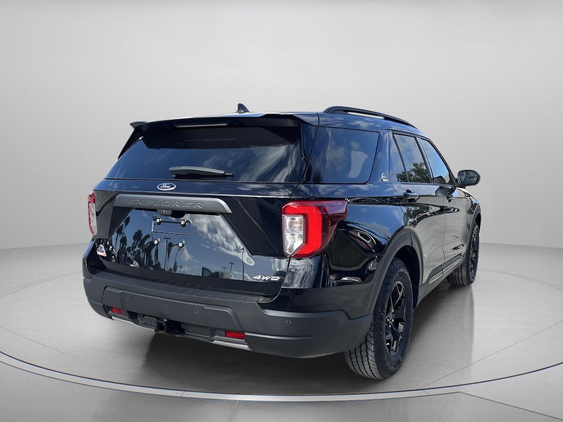 Certified 2021 Ford Explorer Timberline image 3