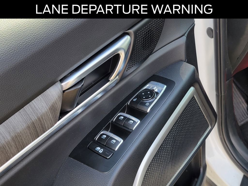 Used 2024 Kia Telluride EX w/ EX Captain's Chair Package AWD/4WD image 21