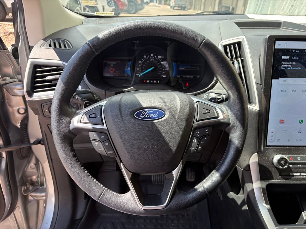 Certified 2024 Ford Edge SEL w/ Convenience Package AWD/4WD image 21