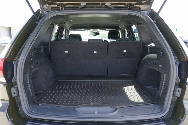 Used 2016 Jeep Grand Cherokee Laredo 75th Anniversary image 7