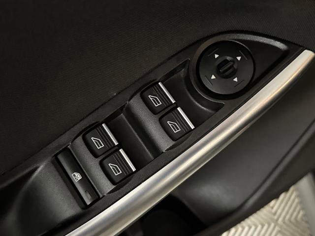 Certified 2018 Ford Focus ST FWD image 16