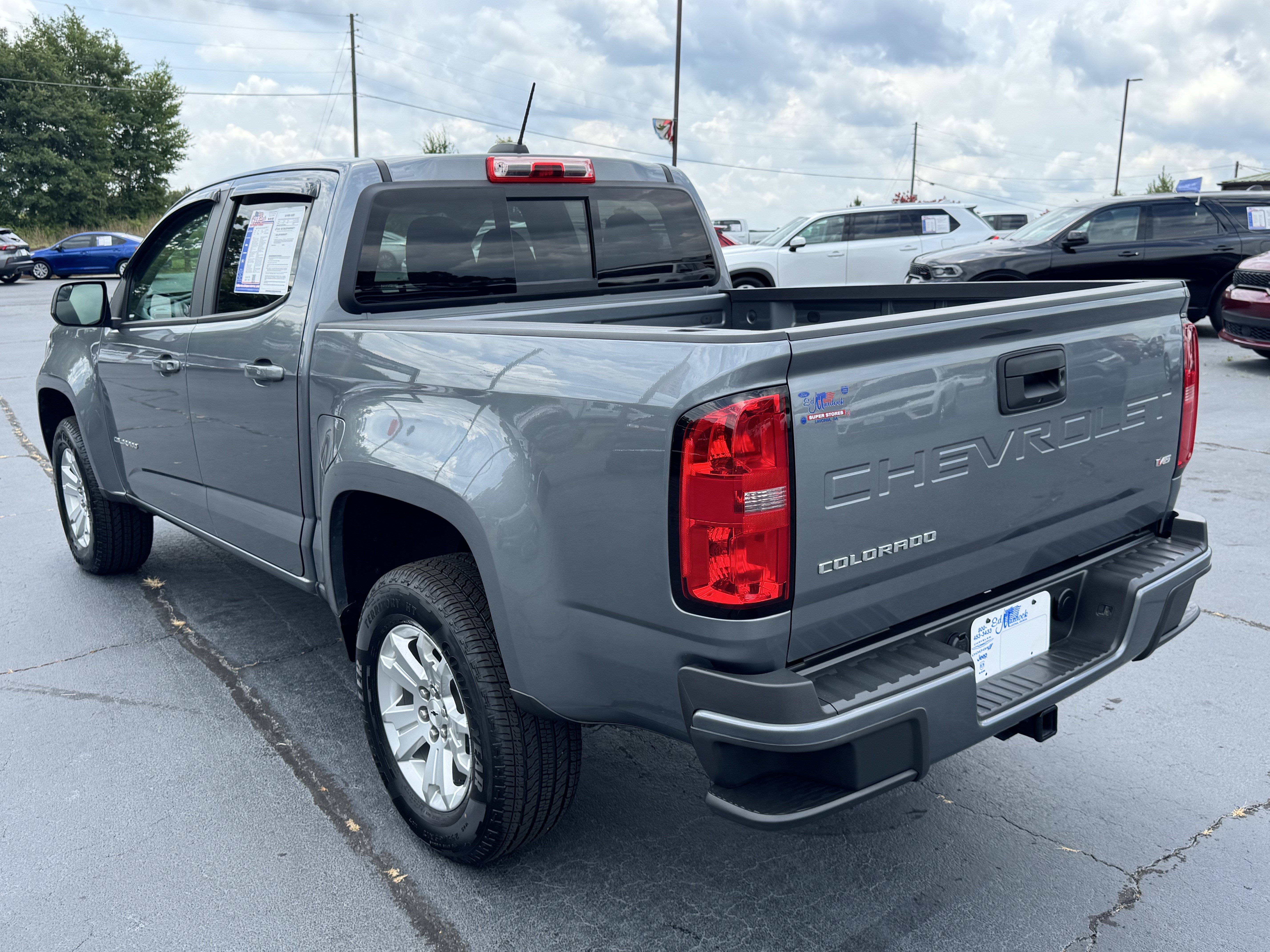 Used 2022 Chevrolet Colorado LT w/ Luxury Package RWD image 7