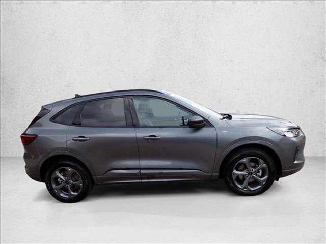 Certified 2024 Ford Escape ST-Line image 2