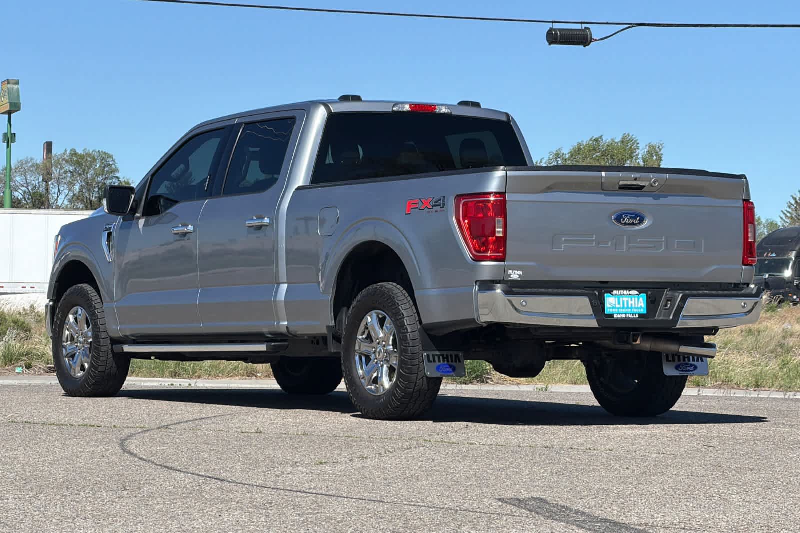 Certified 2022 Ford F150 XLT w/ Equipment Group 302A High AWD/4WD image 6