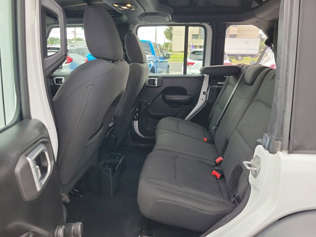 Used 2018 Jeep Wrangler Unlimited Sport AWD/4WD image 10