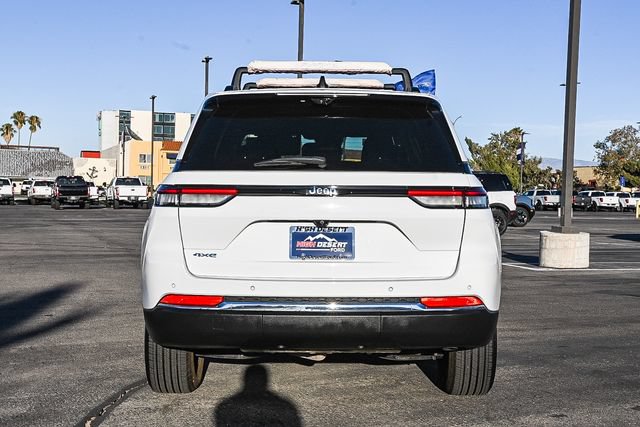 Used 2023 Jeep Grand Cherokee 4WD 4xe w/ Luxury Tech Group II image 8