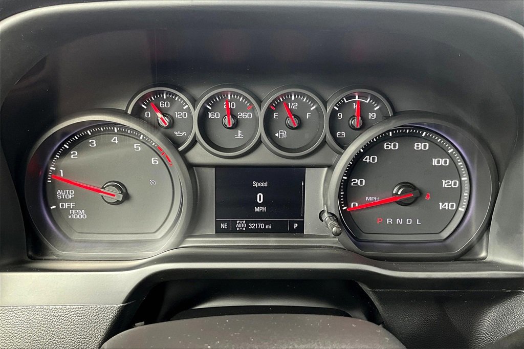 Used 2024 Chevrolet Silverado 1500 Custom image 21