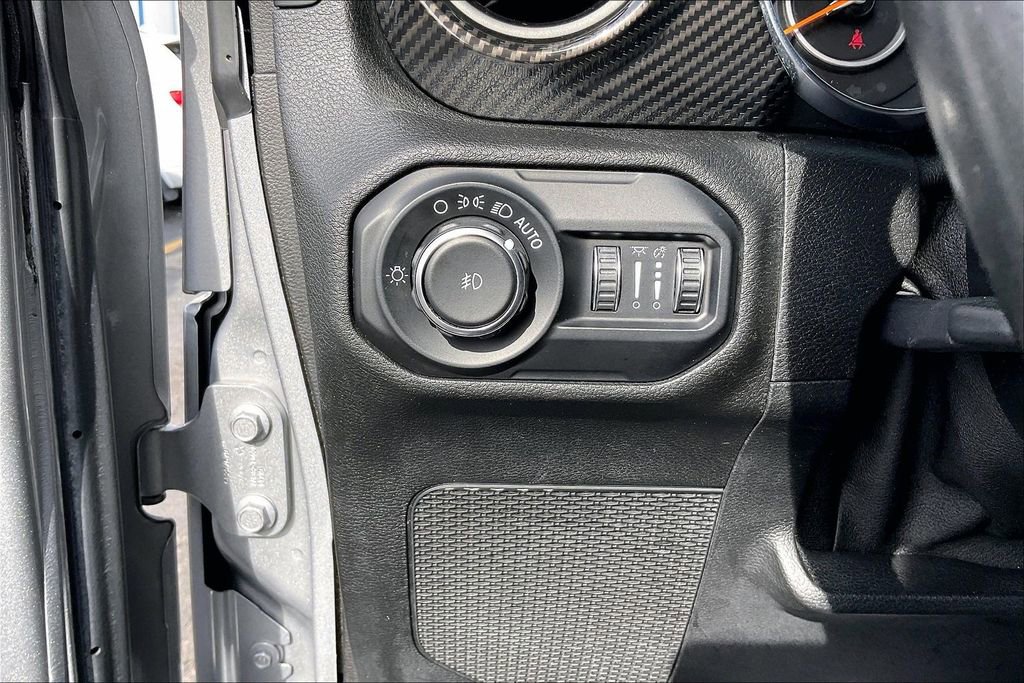 Used 2020 Jeep Wrangler Unlimited Sport S AWD/4WD image 33