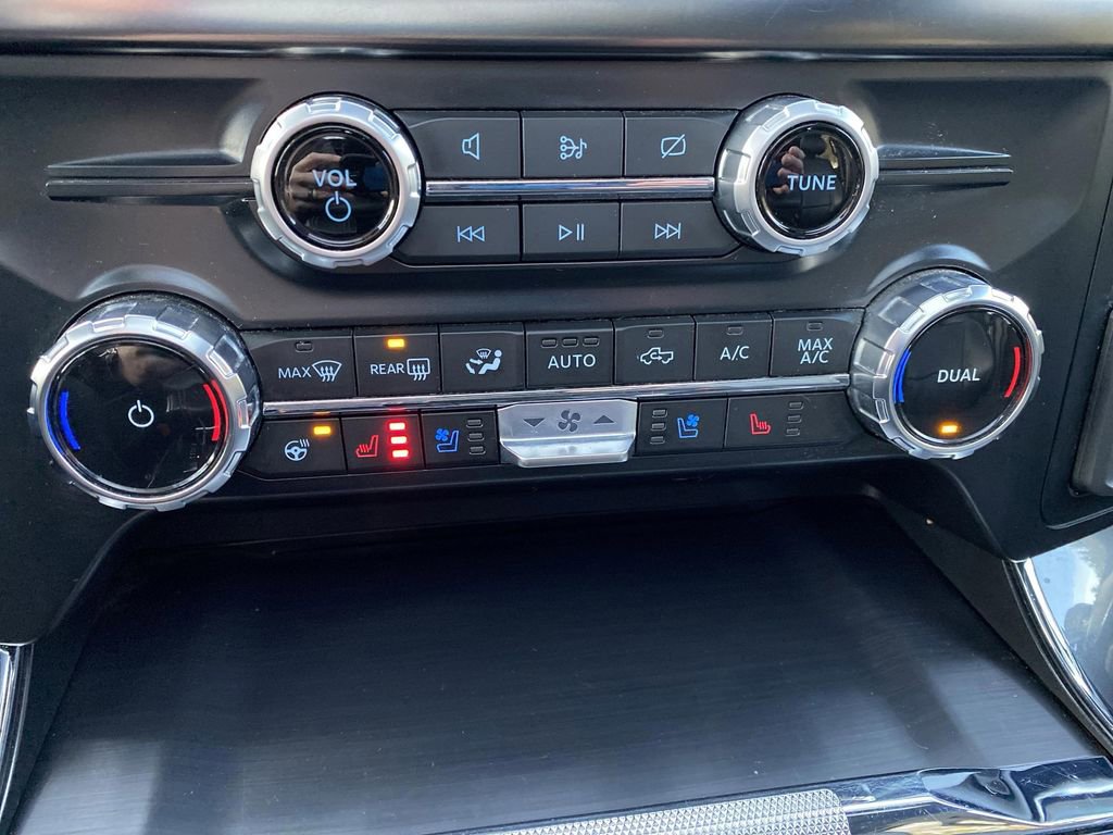 Certified 2023 Ford F150 Lariat w/ Equipment Group 502A High image 26