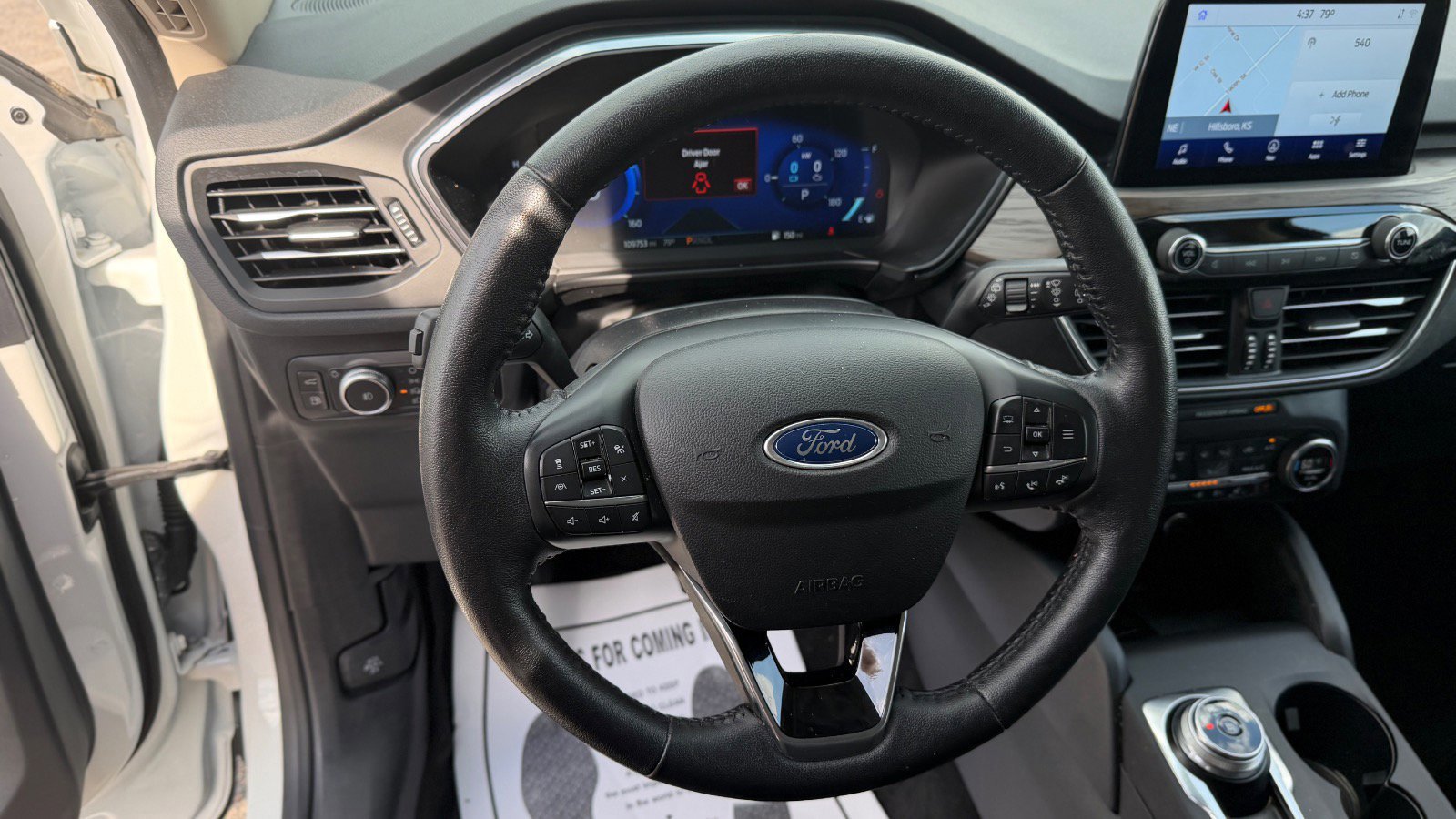 Certified 2020 Ford Escape Titanium w/ Titanium Premium Package 2.0 FWD image 27