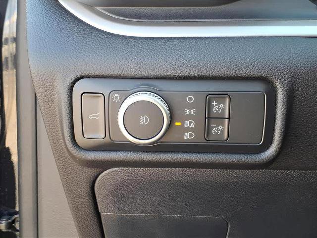 Certified 2022 Ford Explorer XLT w/ Equipment Group 202A image 20