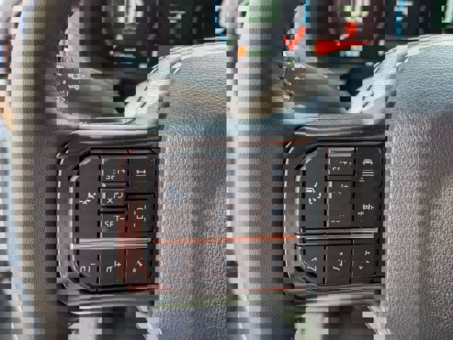 Certified 2023 Ford F150 Platinum w/ Equipment Group 701A High image 17