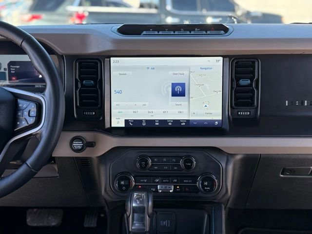 Certified 2023 Ford Bronco Wildtrak image 16