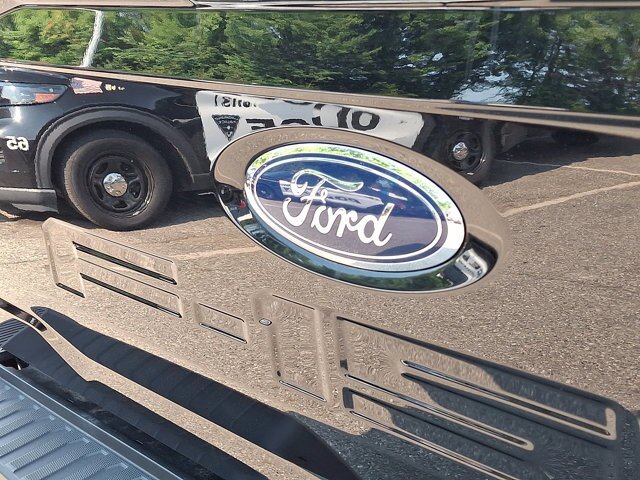 Certified 2023 Ford F150 Lariat w/ Equipment Group 502A High AWD/4WD image 16